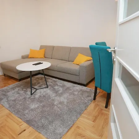 Apartman Una Pale